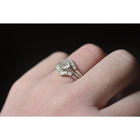 Engagement rings set, raw diamond ring, raw stone ring, alternative enga… - Picture 2 of 5